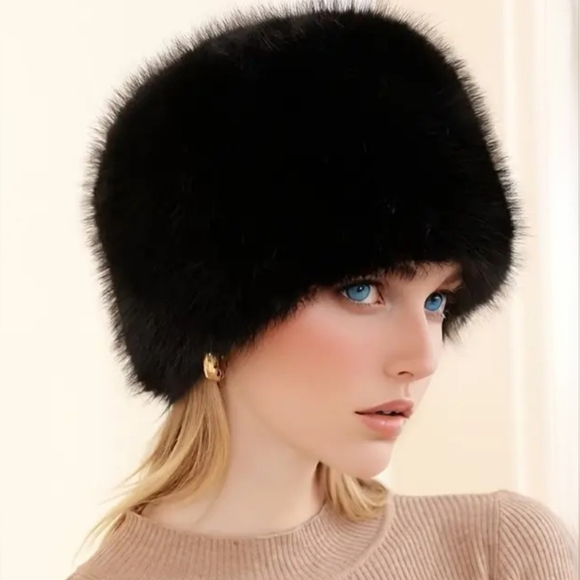 Black Faux Fur Gorgeous Winter Bucket Scully Hat - Picture 1 of 1
